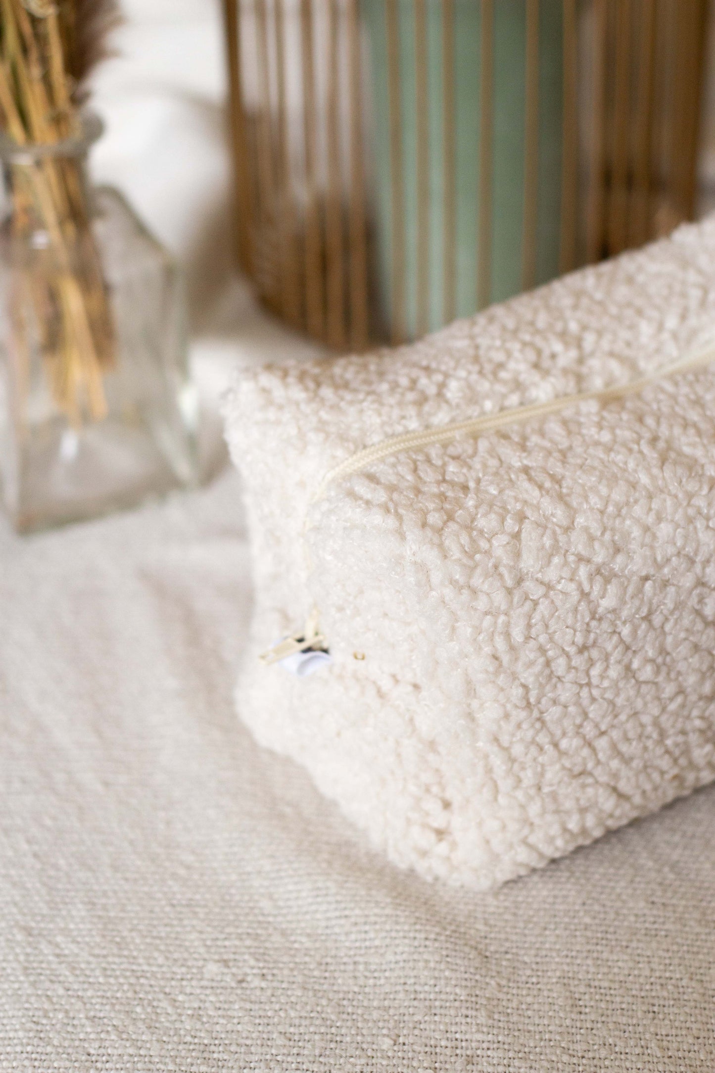 Boxy Kosmetiktasche | White Teddy