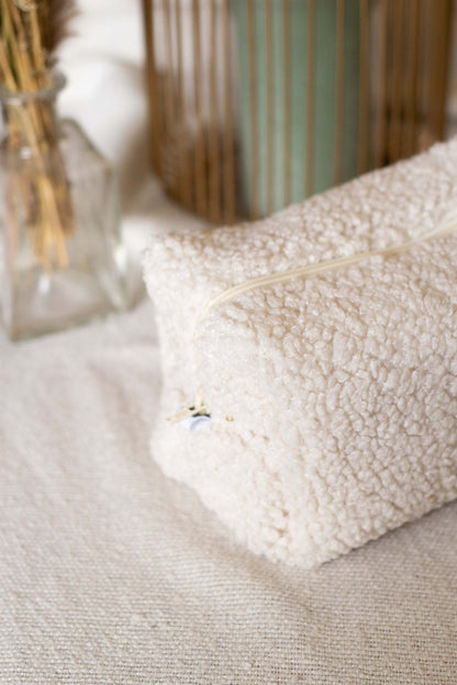 Boxy Kosmetiktasche | White Teddy